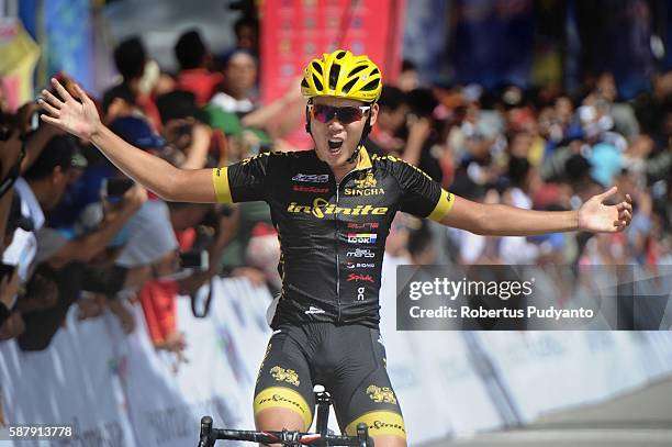gettyimages-587913778-612x612.jpg