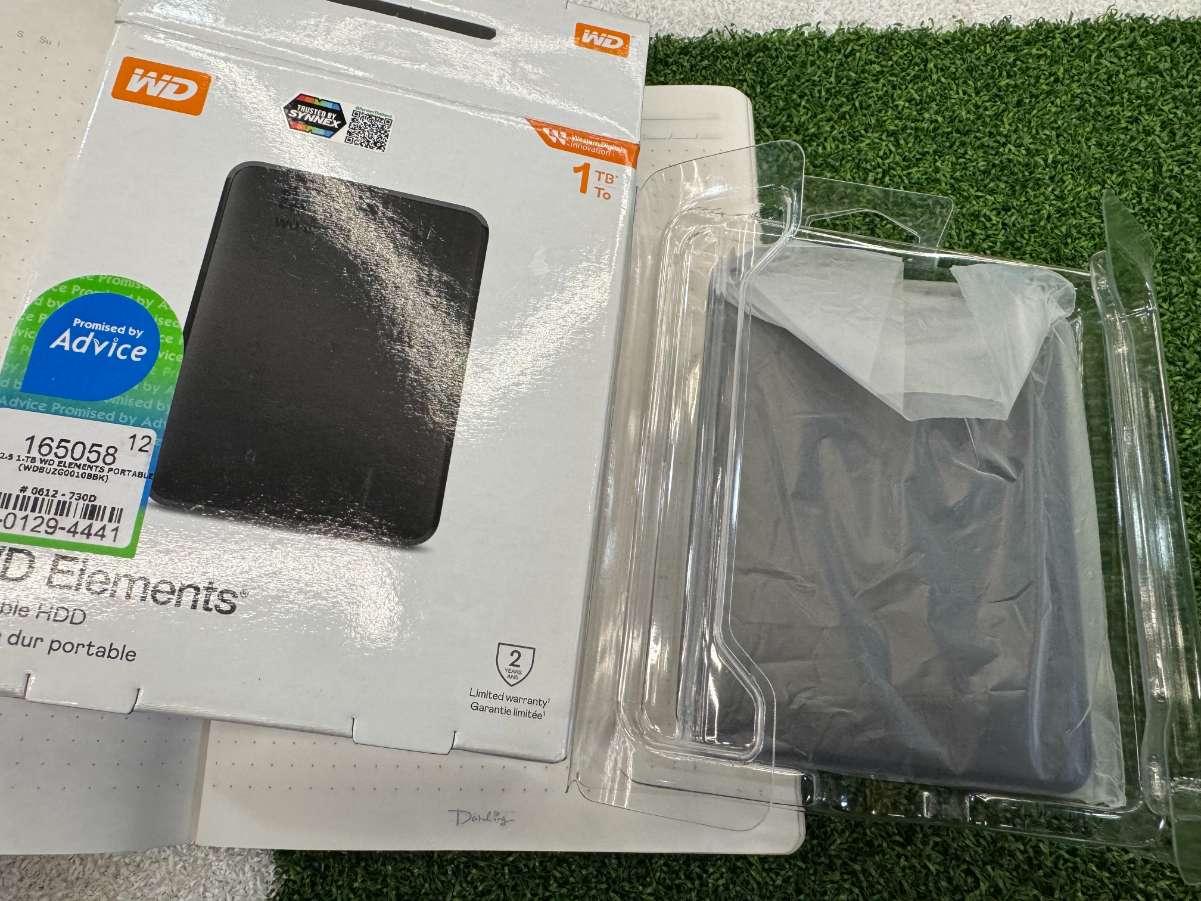 WD Elements front.jpeg
