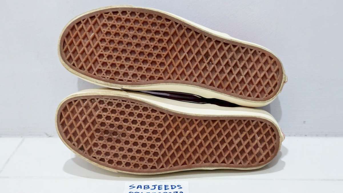 Vans6.jpg