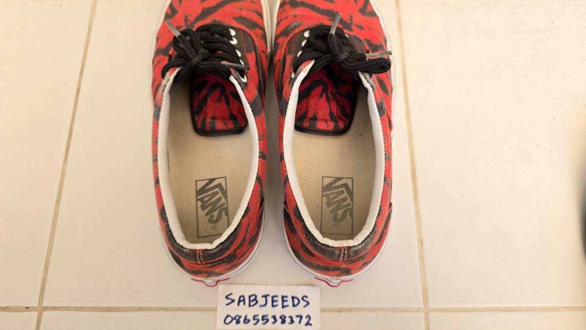 Vanss5.jpg