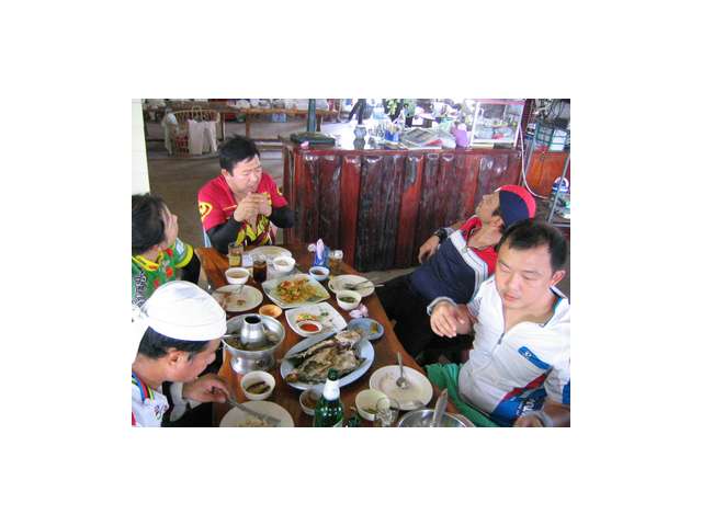 อาหารซีฟู้ดส์กับบรรยากาศแบบเป็นกันเอง