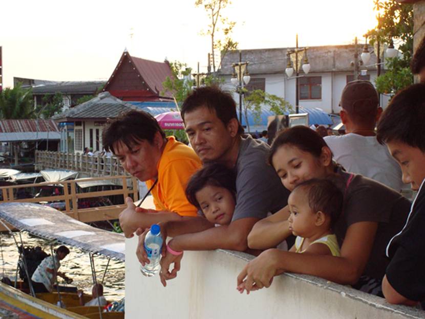 อัมพวา 046.jpg