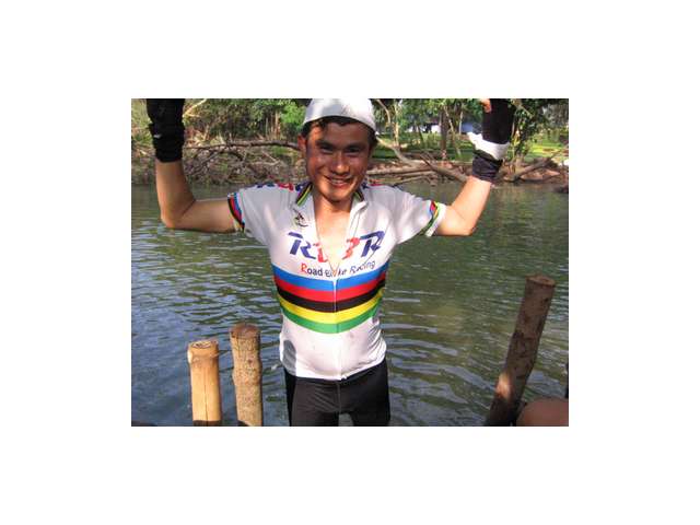 น้ำตกนี่เย็นจริง ๆ