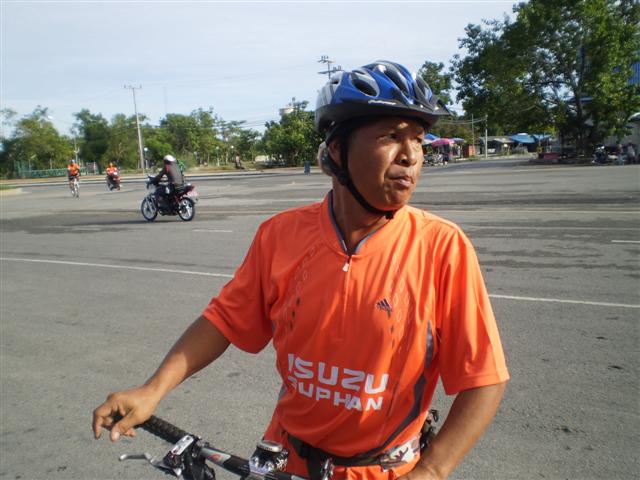 ยุทธหัตถีร่วมปลูกป่า อบต.หนองสาหร่าย 004 (Small).jpg