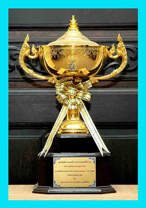 Queen's-Cup.jpg
