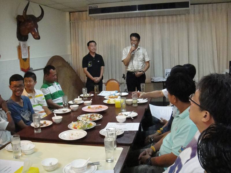 ประธานอบต.เทพนคร(ผิดหรือถูกขออภัย) แจ้งกับสมาชิกว่า เดือนสิงหา ประมาณ วันแม่ จะจัดการแข่งขันเสือภูเขาในเขตที่ท่านรับผิดชอบ