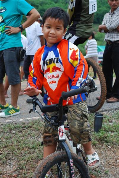 ด.ช.กอลงกต สูตรสุวรรณ รายงานตัว ครับผม