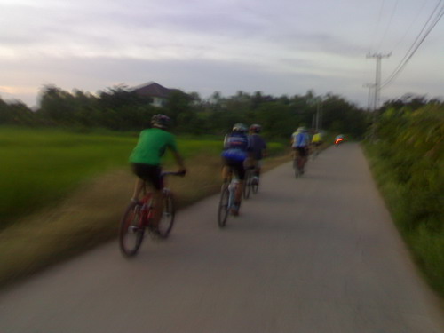 23092010962_resize.jpg
