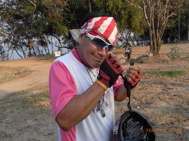 R1276615.jpg
