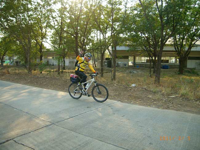 พี่ยุทธนา