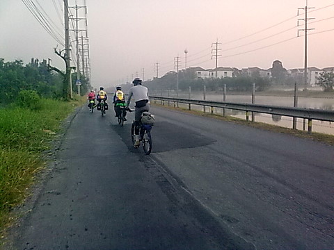 050220111779.jpg