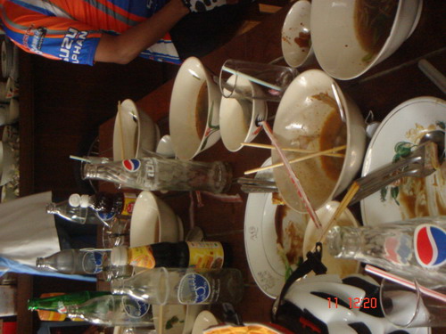 อาหารมื้อกลางวัน