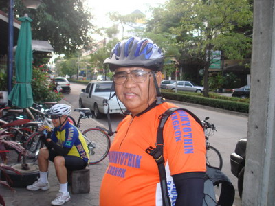 พี่ปราโมทย์...วงการเรียกว่า..ต๋อง