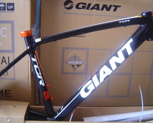 เฟรม Giant TCR ALUXX  size xs  สีดำส้ม