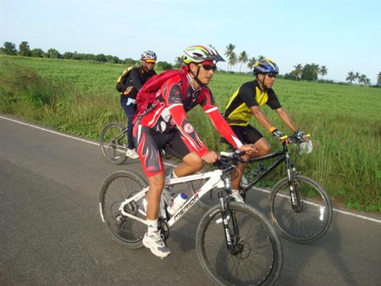 DSC03943 (Small) (Custom).JPG