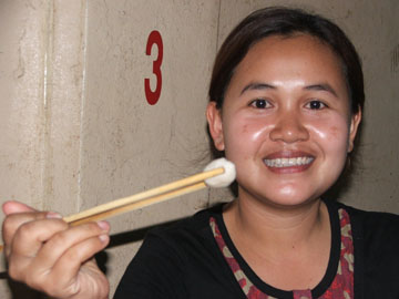 พวน กับลูกชิ้นหมูเด้งที่ขอท้าให้เพื่อนเสือและผู้ที่ชืนชอบก๋วยเตี๊ยวลุูกชิ้นหมูเชิญชิม