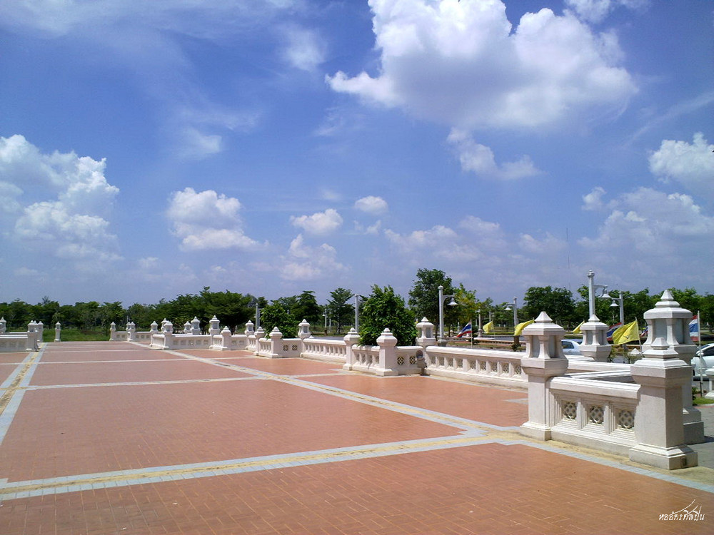 300420112303.jpg