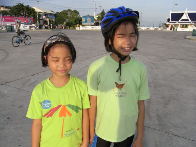 R1278485.jpg