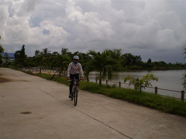 P4060429 (Small).JPG