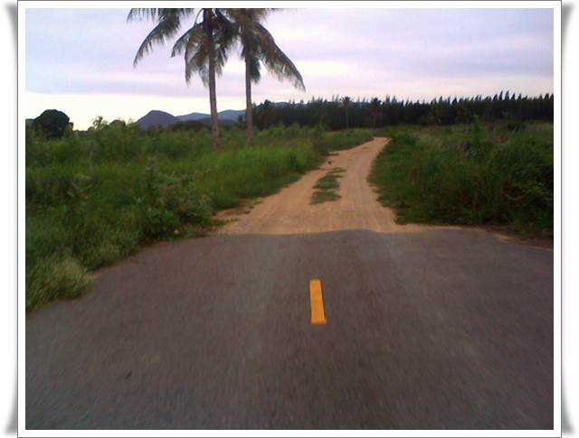 สุดทางจะเป็นลูกรังอีกนิด