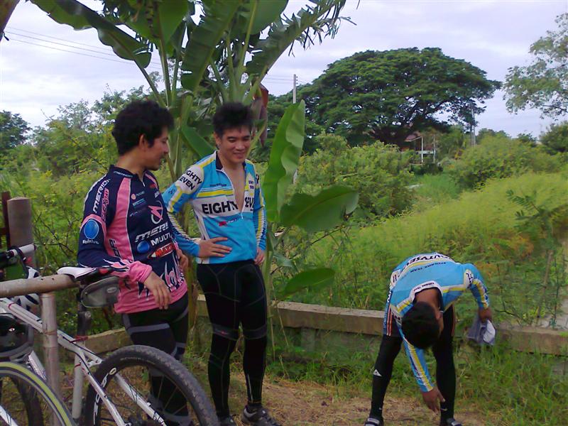 ภาพถ่าย1109 (Medium).jpg