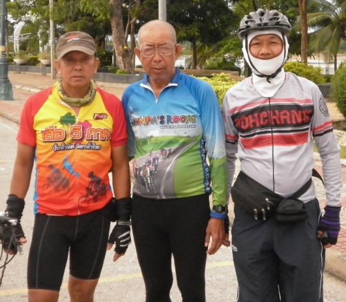 25 หนุ่มน้อย.JPG