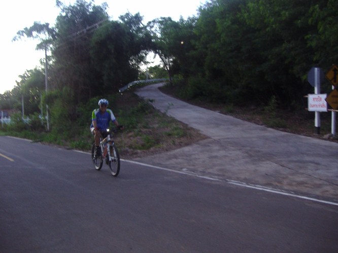เสือซ้งนำร่อง.JPG