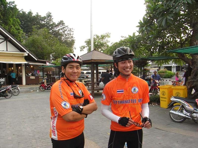 เสือตี๋อ้วนdon กับเสือดอน ไง