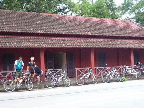P1070557-1.jpg