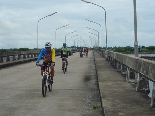 P1070576-1.jpg