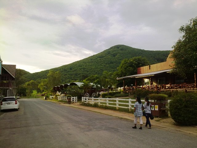 27082011491.jpg