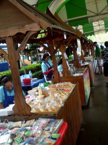 บริเวณตลาดน้ำบางหัวเสือ