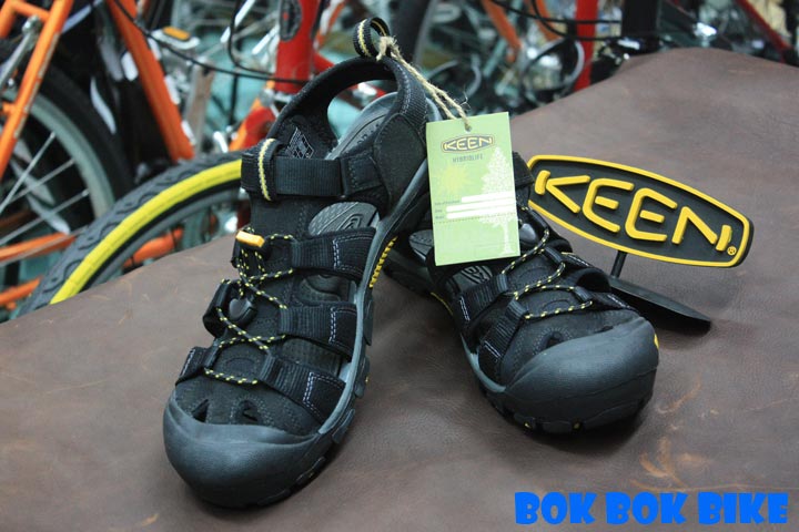 Keen002[1].jpg