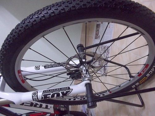 FRONT DT-SWISS M1700.jpg