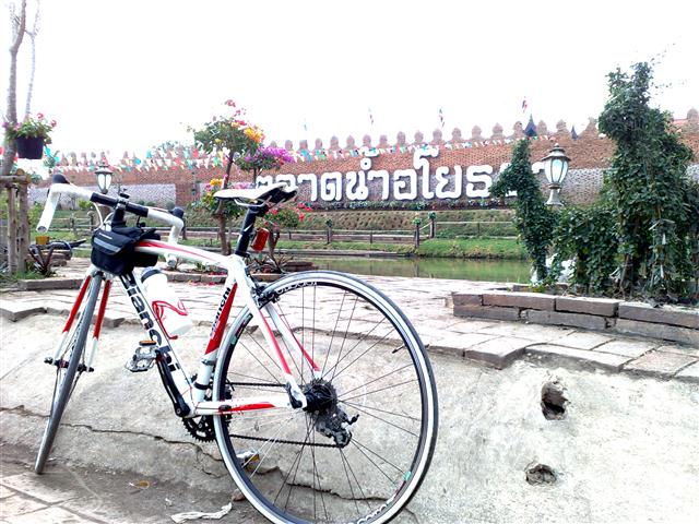 030120121772 (Small).jpg