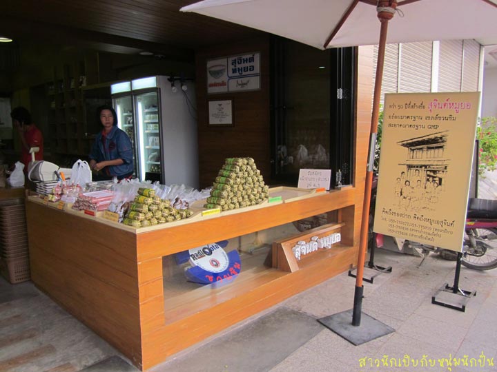 B005.jpg