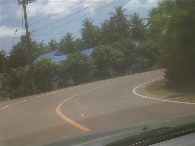 เปลี่ยนเป็นถนนลาดยาง