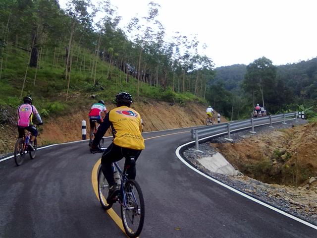 270520121817 (Small).jpg