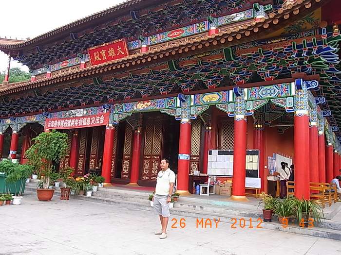 R3324241.jpg