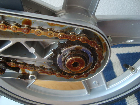 chain 03.jpg