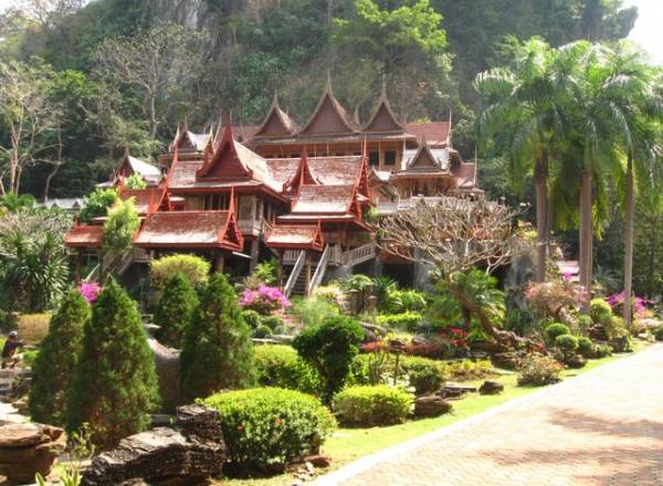 วัดถ้ำเขาวง