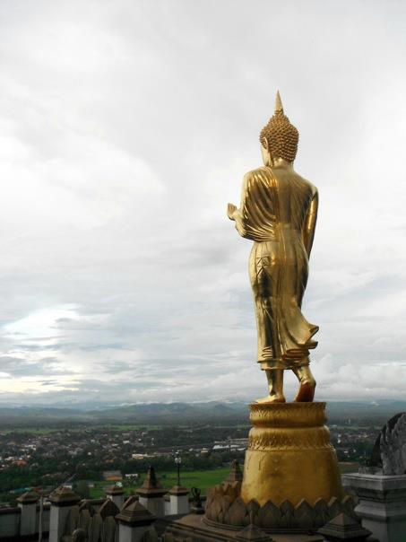 บนวัดเขาน้อยที่จังหวัดน่าน