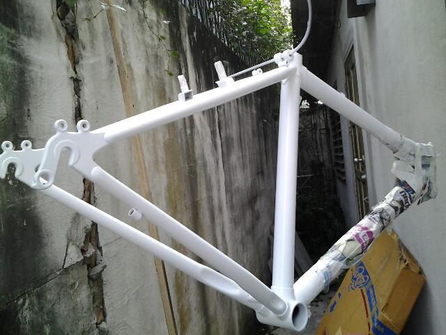 ลงด้วยขาวก่อน