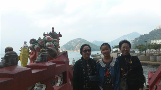 100_0442 (Small).JPG