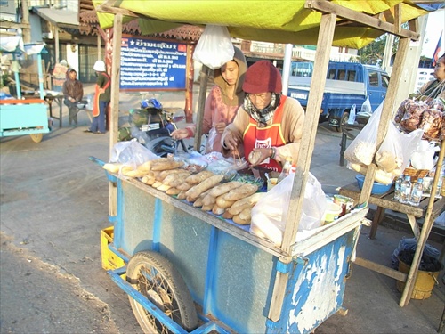 อาหารเช้าตลาดเซโน.jpg