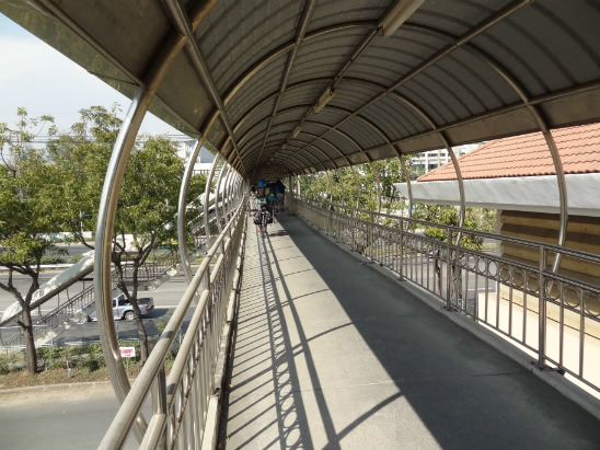 สะพานจักรยานข้ามถนนที่สวยที่สุดในประเทศไทย