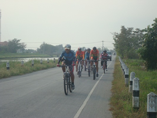 ไทรน้อย 038ย่อ.JPG