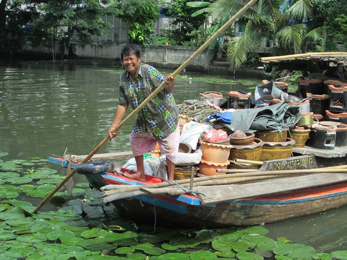 A18 เรีอขายเตา.jpg