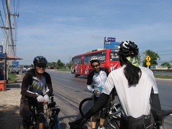 IMG_3903_r.jpg