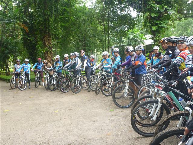 P1060245 (Small).JPG